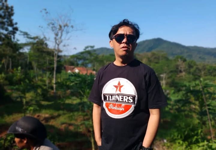Aktivis Masyarakat Peduli Kuningan (MPK), Syekh Abdullah Ilmar. (Foto: Dok.Ist)