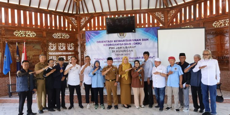 Orientasi Kewartawanan dan Keorganisasian (OKK) Persatuan Wartawan Indonesia (PWI) Kabupaten Kuningan. (Foto: Dok. IKP)