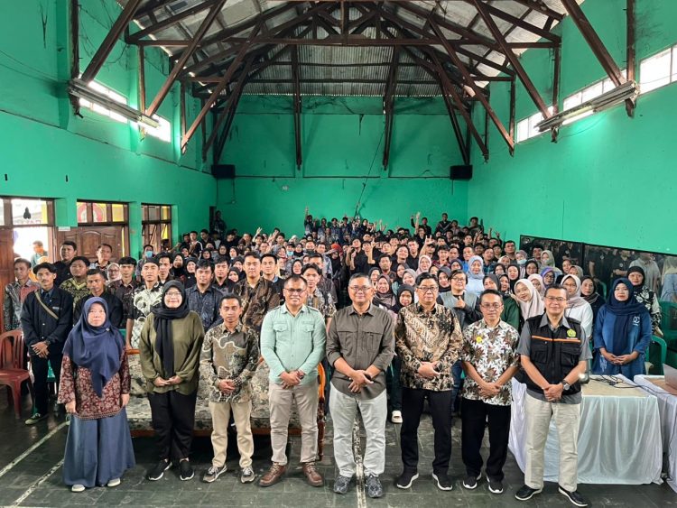 Pelatihan Sertifikasi Laik Higiene Sanitasi (SLHS) bagi tenaga pengelola dapur Satuan Pelayanan Pemenuhan Gizi (SPPG). (Foto: dok.humas)