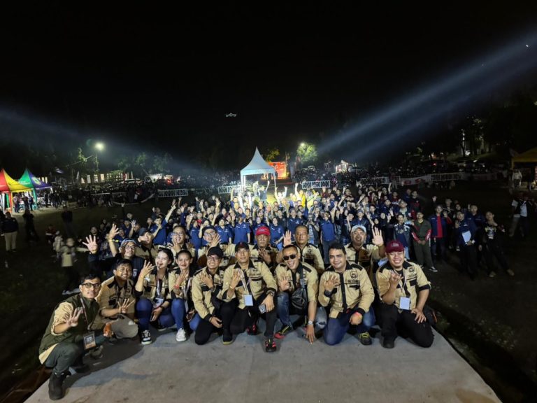Kegiatan akbar komunitas pecinta Honda ADV ini menghadirkan hampir 700 motoris dari berbagai daerah di Tanah Air.(foto: dok. HAI/tohirin)