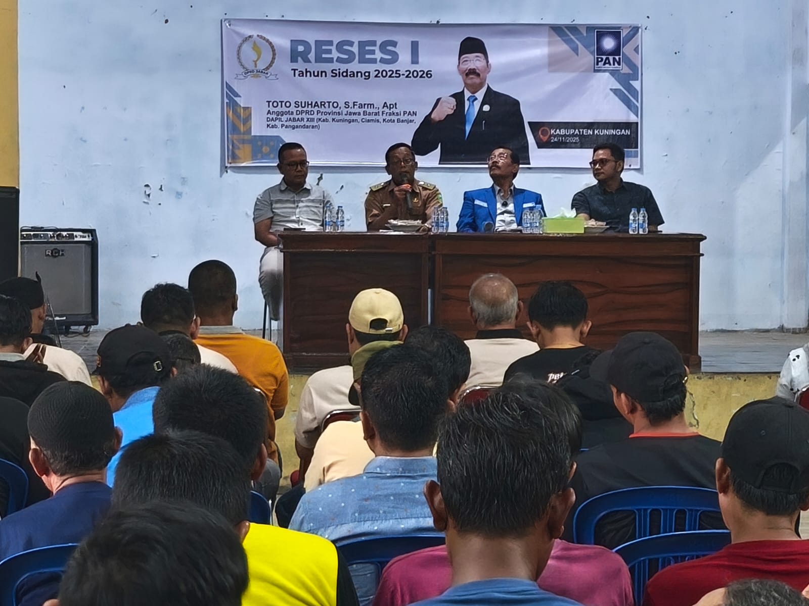 Kegiatan Reses Anggota DPRD Provinsi Jawa Barat, H Toto Suharto, di Desa Ciomas, Kecamatan Ciawigebang. (Foto: dok. handover/arip)