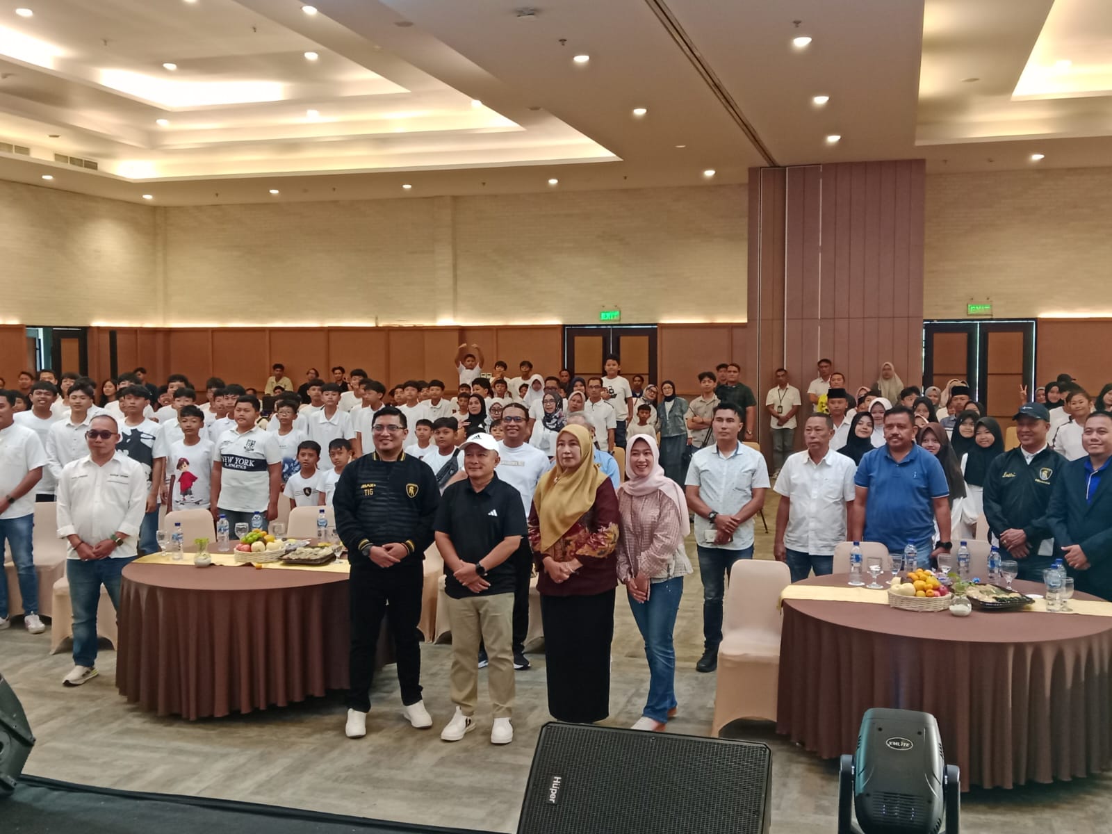 Anniversary 1 tahun Proton FC ( foto : dok. Ist/tohirin)