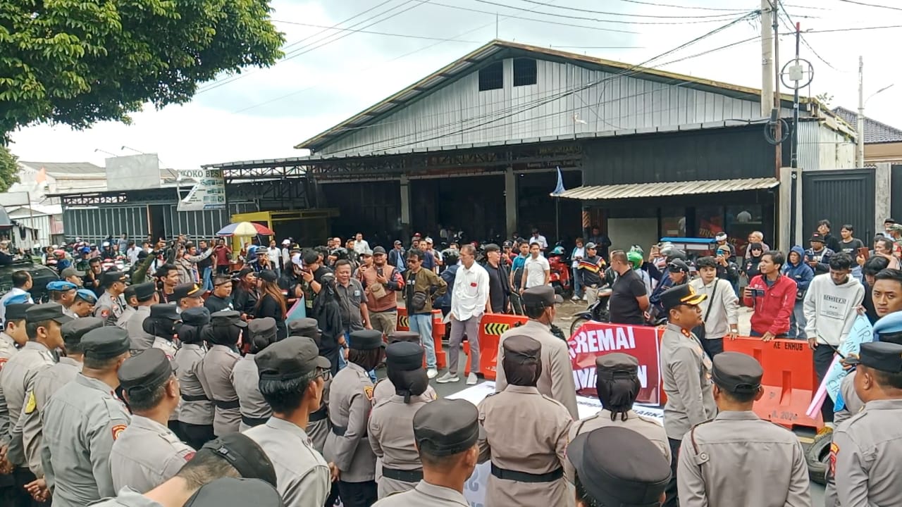 Suasana di halaman Balai Taman Nasional Gunung Ciremai (foto:dok. ist/tohirin)