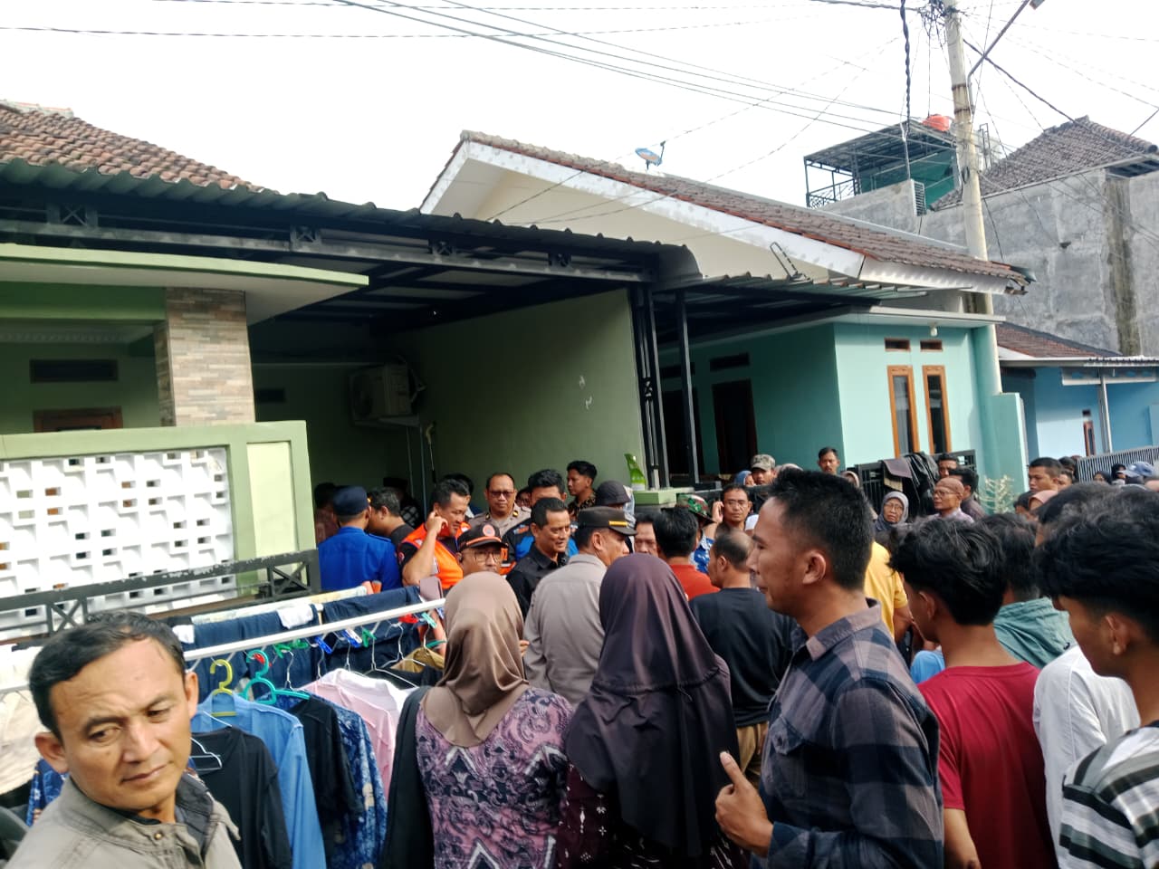 Suasana rumah korban (foto:dok. ist/tohirin)