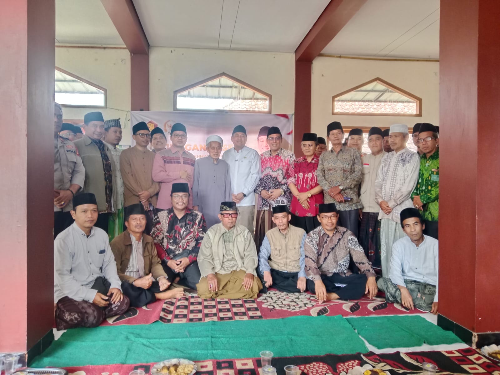 Kegiatan reses DPR RI di Pesantren Al Fattah Kabupaten Kuningan (foto:dok. ist/tohirin)