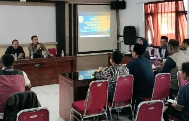 Bimtek peningkatan kapasitas operator SIKS-NG se-Kecamatan Cidahu Kabupaten Kuningan (foto:dok. pemkab/tohirin)