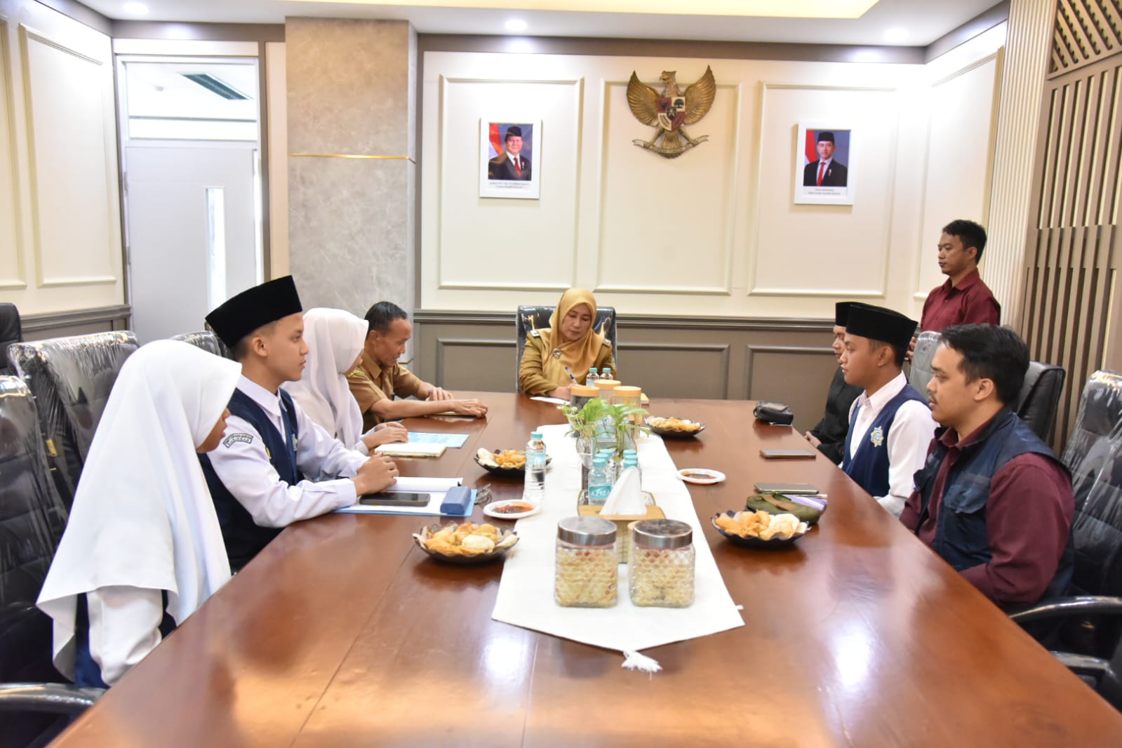 Silaturahmi SMP Tahfidz Graha Quran bersama Wakil Bupati Kuningan di Komplek KIC (foto:dok. prokompim/tohirin)