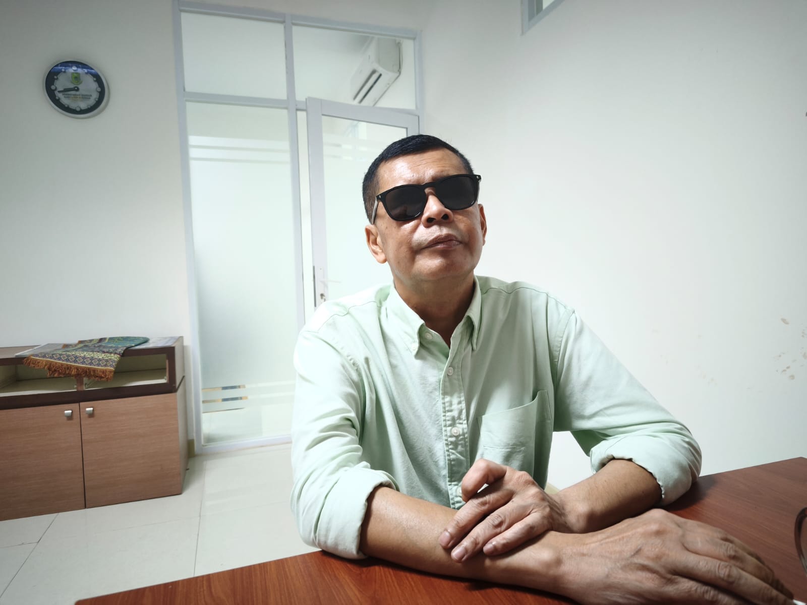 Kepala Dinas Kopdagperin Kabupaten Kuningan Dr. Elon Carlan (foto:dok. vx/tohirin)