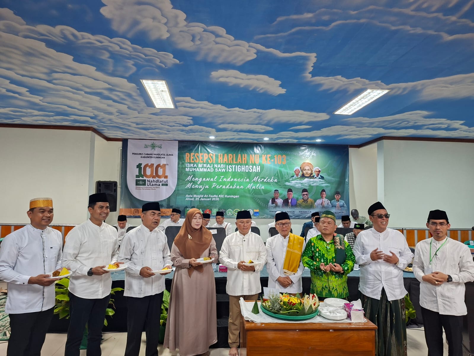 Foto bersama peringatan Harlah NU ke-103 di Kuningan (foto:dok. ist/tohirin)