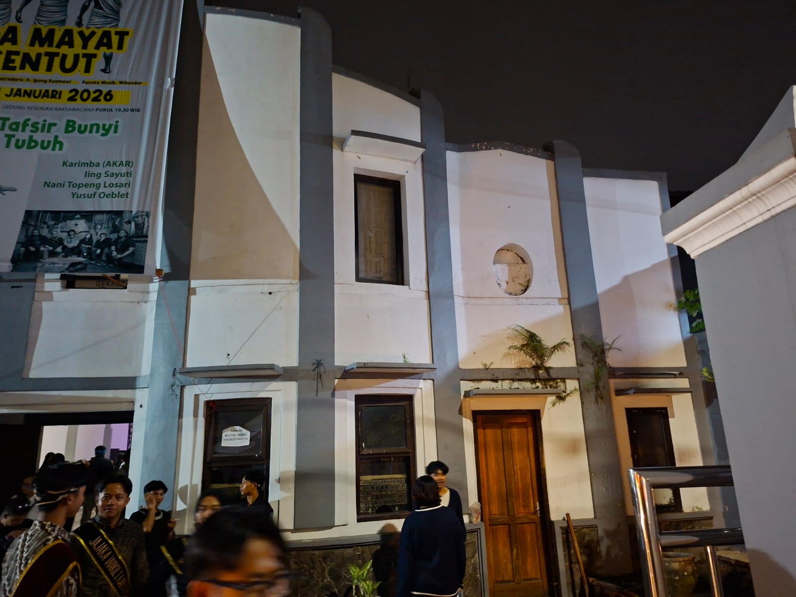 Gedung kesenian Raksawacana (foto:dok. ist/tohirin)