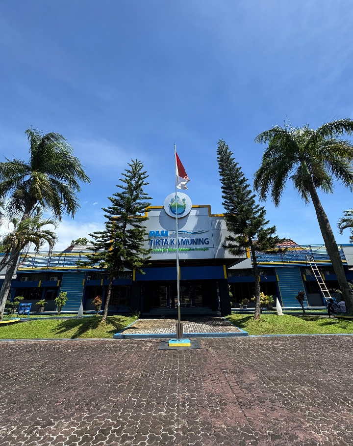Kantor Perumda Air Minum (PAM) Tirta Kamuning Kabupaten Kuningan. (Foto: dok. ist)