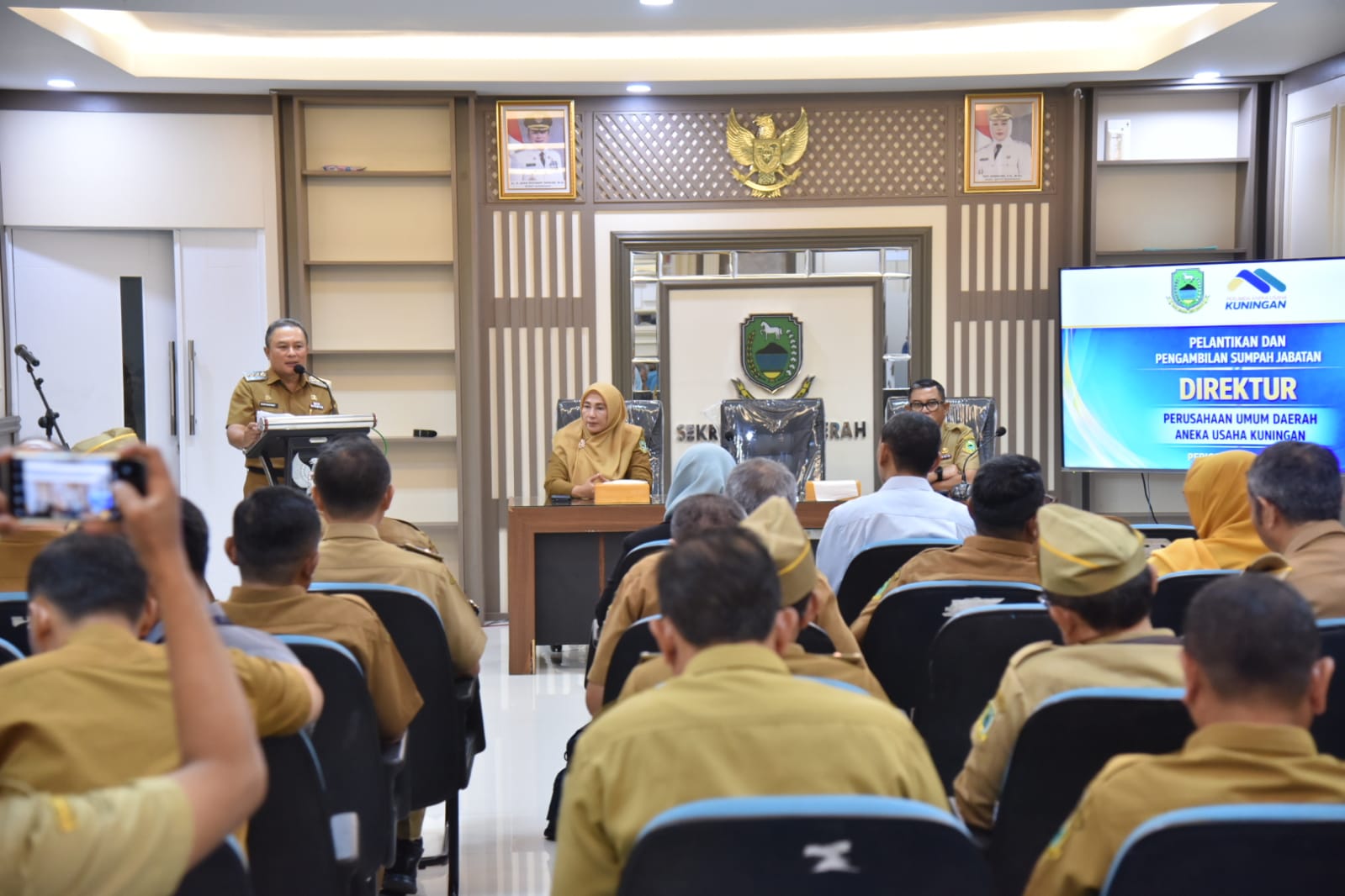 Suasana pelantikan pimpinan PDAU (foto:dok. ist/tohirin)