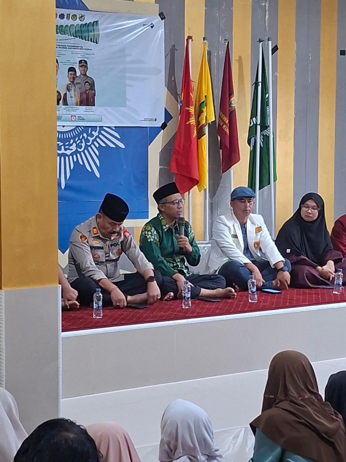 Ust. Dadan Rahmatun Ketua Pimpinan Daerah Muhammadiyah Kabupaten Kuningan (foto:dok. ist/tohirin)