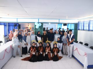 Foto bersama se usai acara Arthestic Short Festival UNISA Kuningan (foto:dok. ist/tohirin)