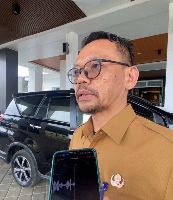 Kepala Badan Pengelolaan Keuangan dan Aset Daerah (BPKAD) Kabupaten Kuningan dijabat oleh Deden Kurniawan, A.Ks., S.E., M.Si., CFr.A, QRMP. (Foto: dok. kuninganmass)