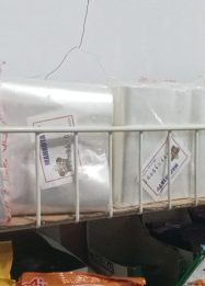 Harga plastik yang melonjak membuat pedagang kecil, warung, hingga petani di Kuningan harus menghitung ulang modal usaha dan biaya produksi. (Istimewa)