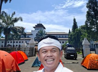 Dedi mulyadi Gubernur Jawa barat (foto:dok. ist/tohirin)