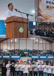 Foto bersama pembukaan kejurcab pencak silat kabupaten Kuningan (foto:dok. ist/tohirin)