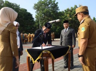 Pelantikan 56 pejabat Fungsional (foto:dok. ist/tohirin)