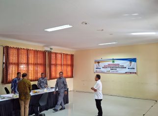 Bupati Kuningan Dian Rachmat Yanuar Melakukan Monitoring di Ujikom JPT (foto:dok. ist/tohirin)