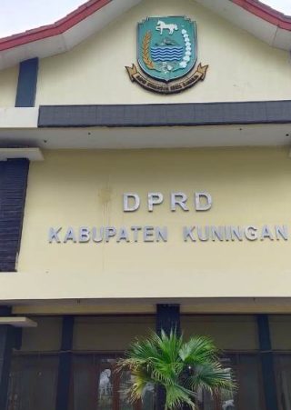 Gedung DPRD Kabupaten Kuningan. (Foto: dok. net)