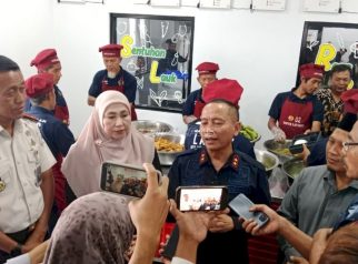 Peresmian Dapur Sehat “Selaras” dan peningkatan layanan kesehatan di Lapas Kelas IIA Kuningan sebagai upaya menghadirkan pelayanan pemasyarakatan yang lebih sehat, higienis, dan manusiawi bagi Warga Binaan. (Foto: Lapas Kuningan)