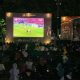 Ilustrasi kegiatan nonton bareng pertandingan sepakbola. (Foto: dok. net)