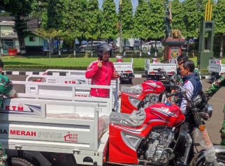 Desa Cipicung terima motor KDKMP (foto:dok kodim0615)