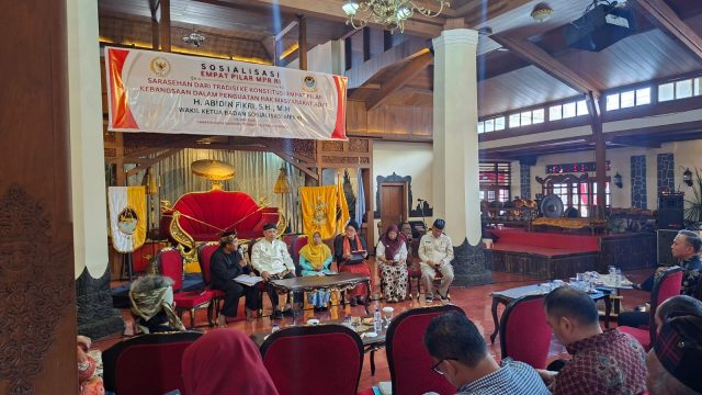 Sarasehan Empat Pilar MPR RI di Paseban Cigugur (foto:dok ist/tohirin)