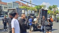 Insiator Aliansi Masyarakat Kuningan (ALAMKU) dalam aksi unjuk rasa di depan gedung Kejaksaan Negeri Kuningan. (Foto: dok. ist)