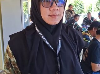Kepala Desa Cikondang, Kecamatan Hantara, Lia Nuryanah, S.P. (Dok. Ist)