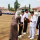 Bupati Kuningan bersama jajaran Forkopimda menyerahkan remisi kepada sejumlah narapidana Lapas Kuningan dalam rangkaian Upacara HUT ke-81 Kemerdekaan RI di Stadion Mashud Wisnusaputra, Senin (17/8/2026). (Dok. Ist)