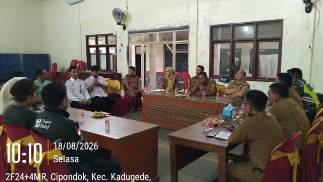 Audiensi relawan SPPG Kadugede bersama pihak terkait membahas polemik pemberhentian relawan dan meminta kinerja SPPI dievaluasi. (Dok. Ist)