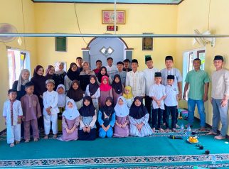 Semarak Maulid Nabi Muhammad SAW di Dusun Ciuyah, Desa Ciniru, diwarnai lomba MTQ dan azan yang diikuti antusias generasi muda dan masyarakat. (Dok. Ist)