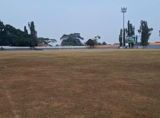 Kondisi lapangan Mashud Wisnusaputra jelang Verifikasi kelayakan stadion menjelang Liga 3 Nusantara (foto:dok ist/tohirin)