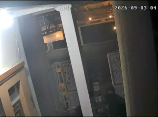 Tangkapan Rekaman CCTV aksi pencuri an motor (foto:dok ist/tohirin)