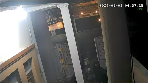 Tangkapan Rekaman CCTV aksi pencuri an motor (foto:dok ist/tohirin)